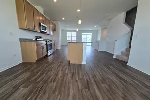 4509 Chelsea Mnr Cir, Aurora, IL 60504 - Photo 3