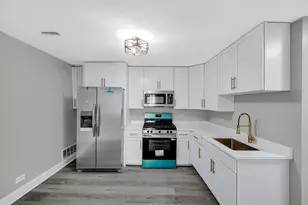 5043 S Racine Ave, Chicago, IL 60609 - Photo 11