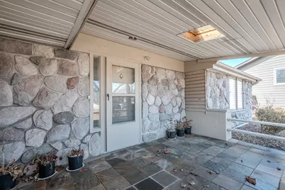 2S164 Beaumont Lane, Lombard, IL 60148 - Photo 3