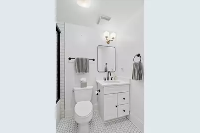 2034 Highland Avenue, Wilmette, IL 60091 - Photo 27