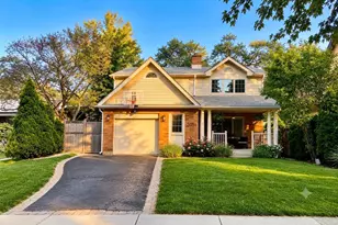 2034 Highland Ave, Wilmette, IL 60091 - Photo 1