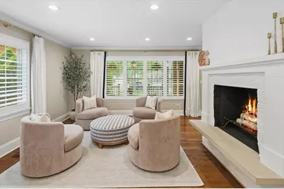 2034 Highland Avenue, Wilmette, IL 60091 - Photo 5