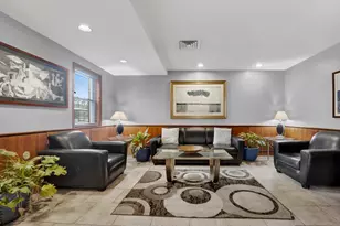 6030 N Sheridan Rd, Chicago, IL 60660 - Photo 3