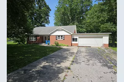 2415 College Drive, Mount Carroll, IL 62863 - Photo 1