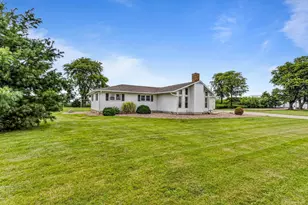 40 E 950 North Rd, Cerro Gordo, IL 61818 - Photo 3