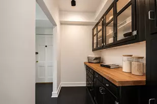 4300 N Marine Dr, Chicago, IL 60613 - Photo 7