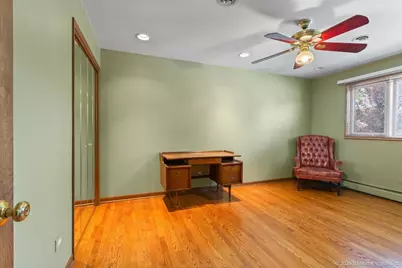 9600 Mayfield Avenue, Oak Lawn, IL 60453 - Photo 17