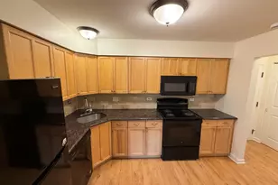 2600 Brookwood Way Dr, Rolling Meadows, IL 60008 - Photo 3