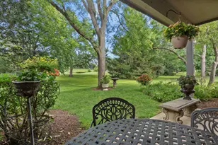 1285 Oak Hill Rd, Lake Barrington, IL 60010 - Photo 31