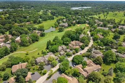 1285 Oak Hill Road #D, Lake Barrington, IL 60010 - Photo 3