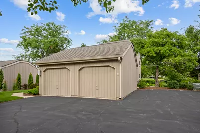 1285 Oak Hill Road #D, Lake Barrington, IL 60010 - Photo 33