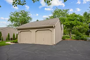1285 Oak Hill Rd, Lake Barrington, IL 60010 - Photo 33
