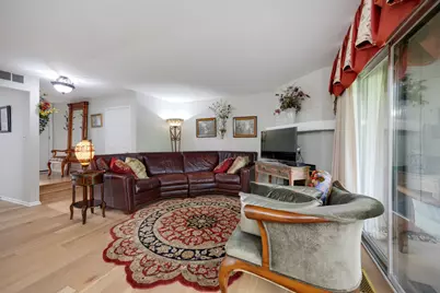 1285 Oak Hill Road #D, Lake Barrington, IL 60010 - Photo 15