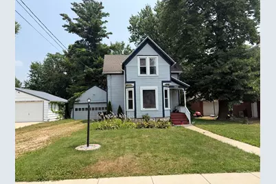 1453 S Float Avenue, Freeport, IL 61032 - Photo 1