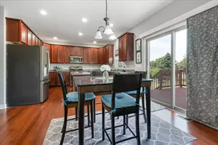 21042 Lakewoods Ln, Shorewood, IL 60404 - Photo 5