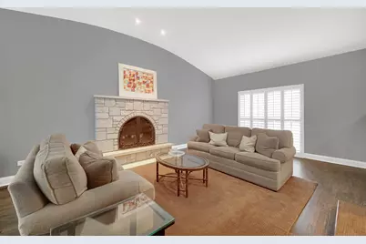 2699 Lisa Court, Northbrook, IL 60062 - Photo 9