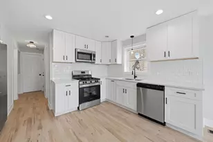 1749 W 75th Pl, Chicago, IL 60620 - Photo 7