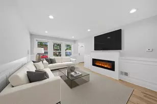 1749 W 75th Pl, Chicago, IL 60620 - Photo 5