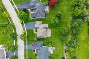 920 Lyons Ridge Dr, Cary, IL 60013 - Photo 29