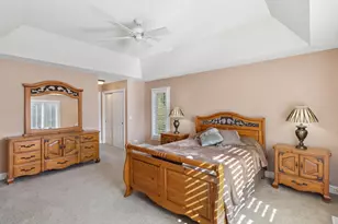 920 Lyons Ridge Dr, Cary, IL 60013 - Photo 11