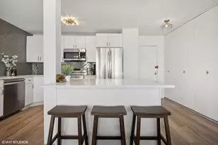 5455 N Sheridan Rd, Chicago, IL 60640 - Photo 5