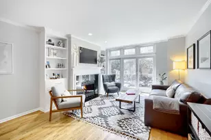932 W George St, Chicago, IL 60657 - Photo 3
