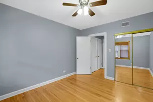 10433 S Hale Ave, Chicago, IL 60643 - Photo 9
