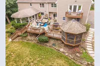 8310 Mason Hill Road, Woodstock, IL 60098 - Photo 27