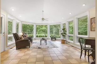 8310 Mason Hill Rd, Woodstock, IL 60098 - Photo 9