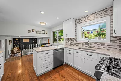 1621 N Belmont Avenue, Arlington Heights, IL 60004 - Photo 5