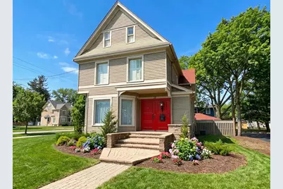 28 S 5th Street, Geneva, IL 60134 - Photo 1