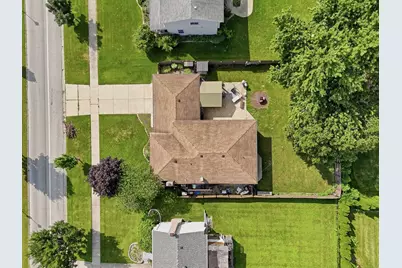 1255 Briarcliffe Boulevard, Wheaton, IL 60189 - Photo 37