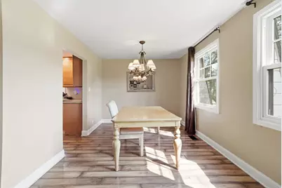 1255 Briarcliffe Boulevard, Wheaton, IL 60189 - Photo 11
