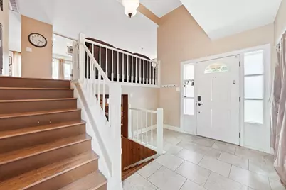 1255 Briarcliffe Boulevard, Wheaton, IL 60189 - Photo 3