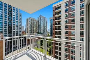421 W Huron St, Chicago, IL 60654 - Photo 7