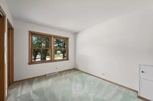 2110 E Eastman Ct, Arlington Heights, IL 60004 - Photo 23