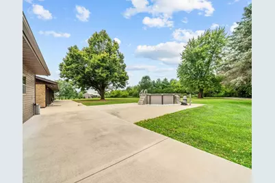 12048 N Tower Road, Byron, IL 61010 - Photo 41