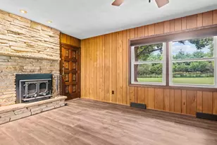 12048 N Tower Rd, Byron, IL 61010 - Photo 11