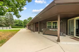 12048 N Tower Rd, Byron, IL 61010 - Photo 43