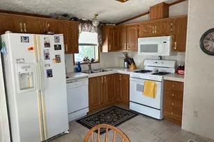 77 Linda Ln, Reddick, IL 60961 - Photo 7