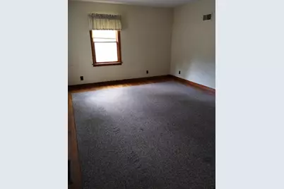 3793 W Cedar Street, Dixon, IL 61021 - Photo 5