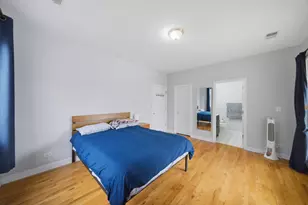 2217 W Farwell Ave, Chicago, IL 60645 - Photo 9