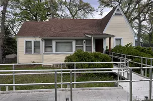 2816 Magellan Dr, McHenry, IL 60051 - Photo 1