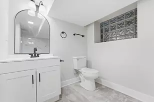 623 E 88th Pl, Chicago, IL 60619 - Photo 17