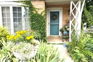 350 Ridgewood Ave, Glen Ellyn, IL 60137 - Photo 3