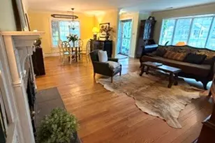 350 Ridgewood Ave, Glen Ellyn, IL 60137 - Photo 5