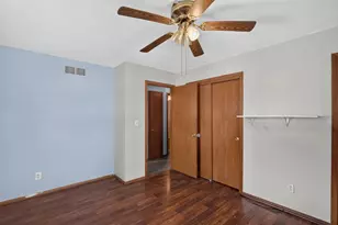 523 Chisholm Trail, Rockford, IL 61101 - Photo 17