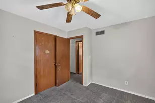523 Chisholm Trail, Rockford, IL 61101 - Photo 19