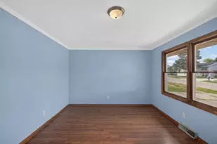 523 Chisholm Trail, Rockford, IL 61101 - Photo 7