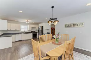 33709 S West River Rd, Wilmington, IL 60481 - Photo 11